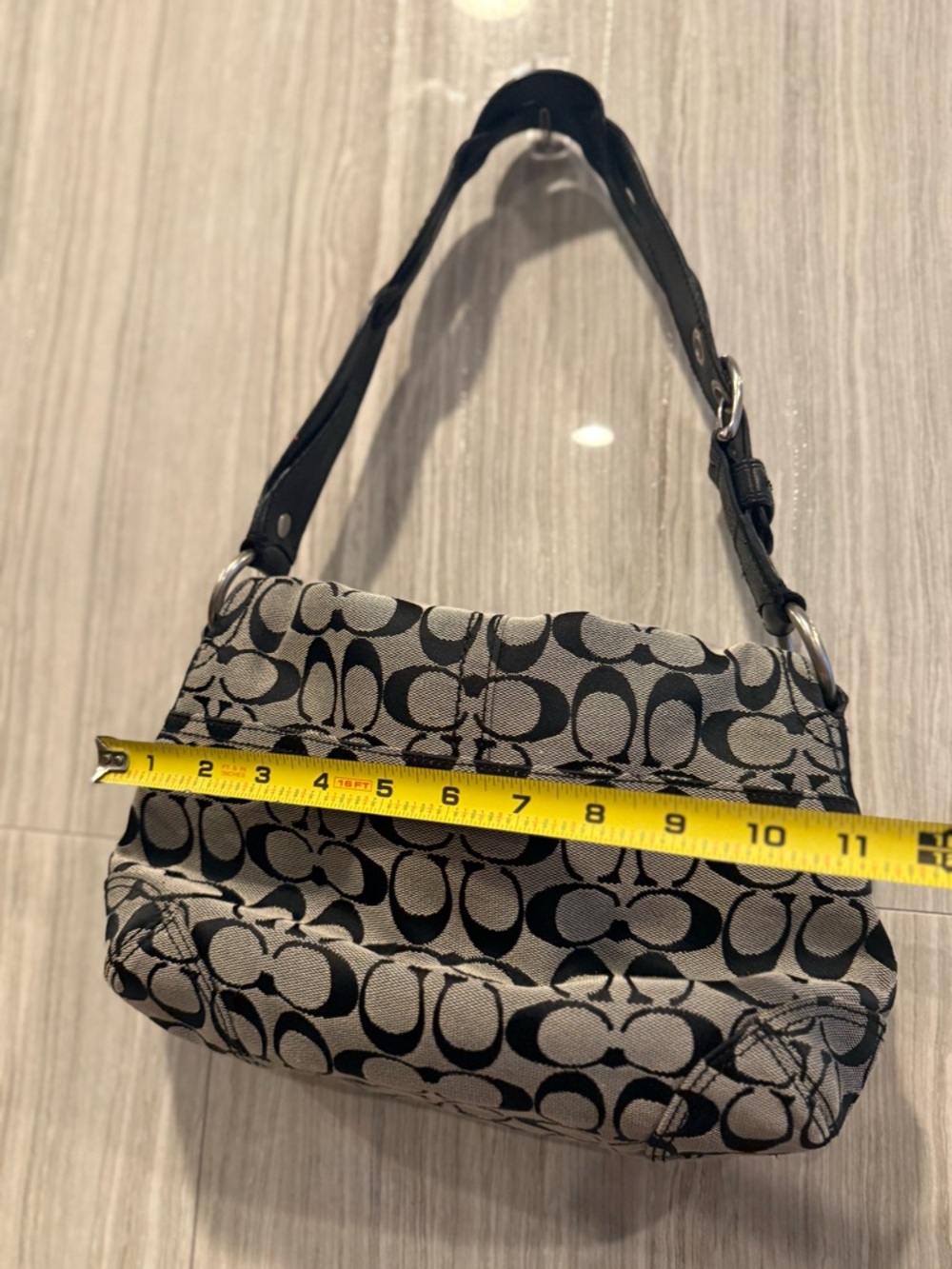 Coach Black and Gray Signature Buckle Shoulder Bag - Picture 3 of 8